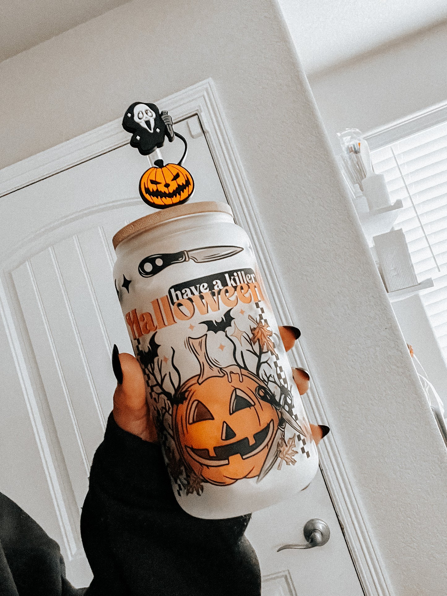 Have a killer Halloween | 16 oz glass cup